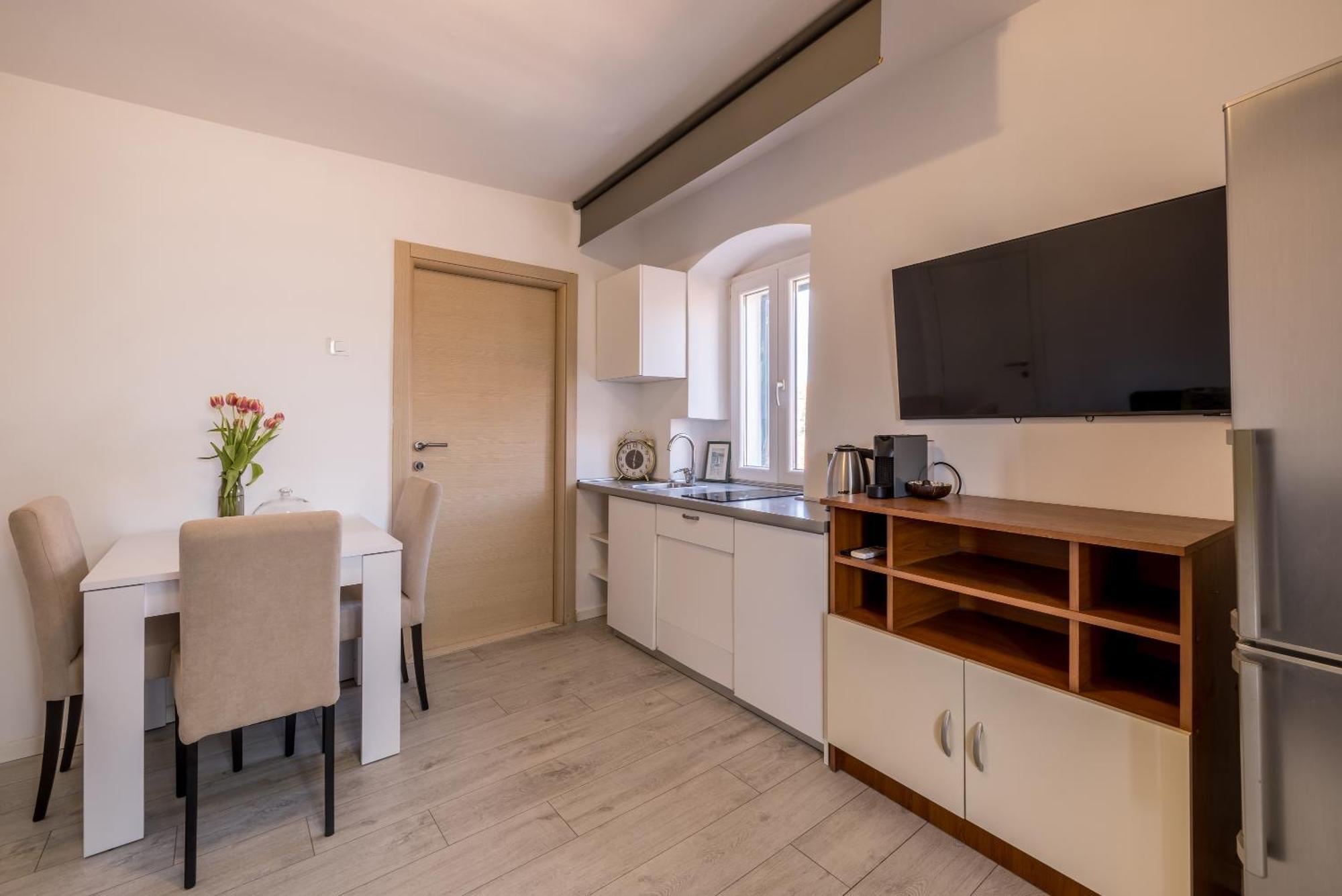 Split Central City Apartment Luaran gambar